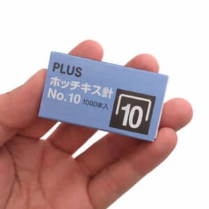 Kim bấm số 10 hiệu Plus của Nhật Bản