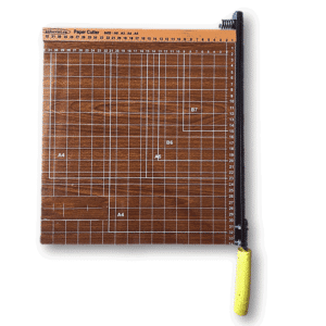 Bàn Cắt Giấy Khổ A4 Bằng Gỗ Nâu